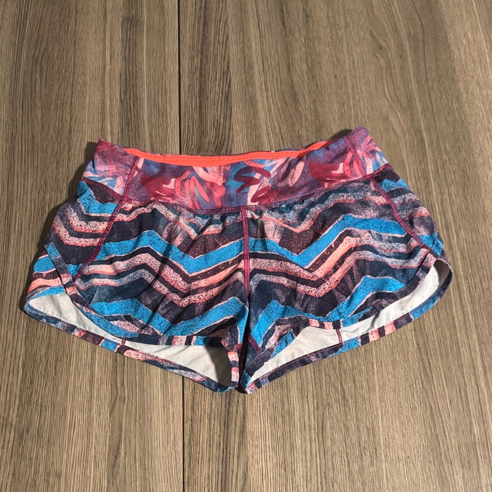 Ivivva by Lululemon Girls Size 12 Running Shorts Colorful Print Zip Pocket
